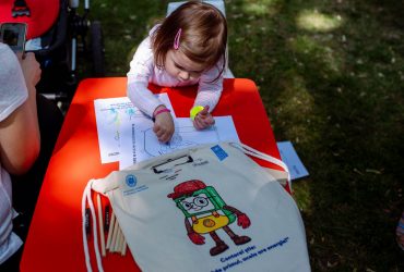 Тисячі мешканців Кишинева взяли участь у фестивалі Sun Dă-i Fest 2025, присвяченому екологічним технологіям, сталому розвитку та зеленим інноваціям.
