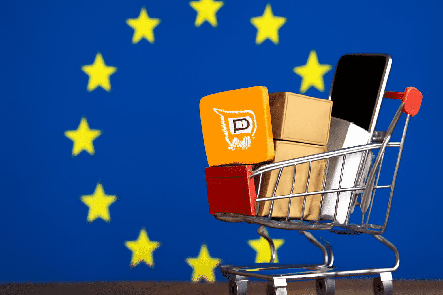 Євросоюз звинувачує Temu в продажу нелегальних товарів, зокрема небезпечних дитячих іграшок. Компанії загрожує штраф до 6% річного доходу.