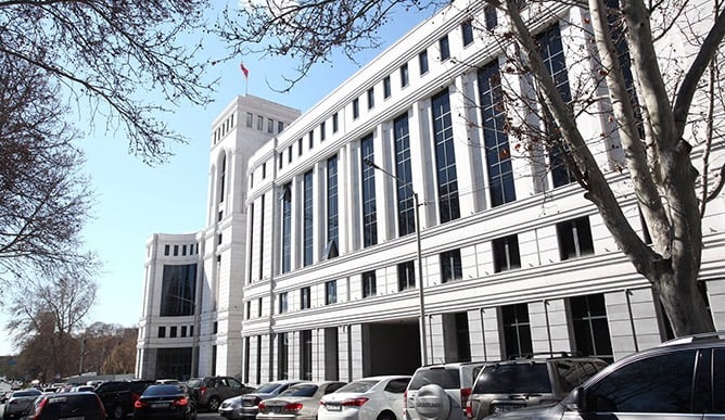 МЗС Вірменії спростувало заяву ГУР України про нарощування російської військової присутності у країні на тлі напруження з Азербайджаном.
