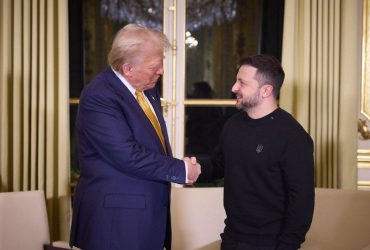 WP: Трамп запитав у Зеленського, чому Україна не завдає ударів по Москві. Президент України відповів: «Якщо отримаємо зброю — можемо».