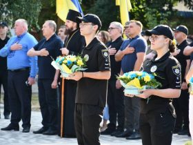 У Кропивницькому 15 липня вшанували День Української Державності: урочистості, покладання квітів, відзнаки, участь громади, вшанування Героїв.