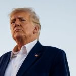 Після зустрічі з Путіним Трамп обговорив важливі питання з Зеленським та лідерами НАТО. Деталі переговорів та майбутня тристороння зустріч.