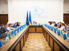 Кабінет міністрів дозволив депутаткам місцевих рад безперешкодно перетинати кордон під час воєнного стану. Рішення стосується лише тих, хто працює на громадських засадах.