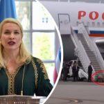 Меган Моббс, донька радника президента США, засудила використання солдатів для розстелення червоної доріжки для Путіна під час його візиту на Аляску.