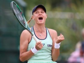 Даяна Ястремська перемогла Емму Наварро на турнірі WTA 1000 у Монреалі, вибивши 11-ту ракетку світу, та вийшла в 1/8 фіналу. Чекає зустріч з Оленою Рибакіною.