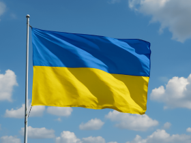 23 серпня Україна святкує День державного прапора, символ єдності та боротьби за незалежність нації. Дізнайтесь більше про історію та традиції цього свята.