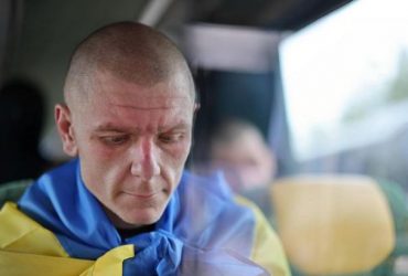 Україна повернула з російського полону журналіста Дмитра Хилюка, ексмера Херсона Володимира Миколаєнка та інших цивільних і військових.