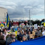 На Алясці перед самітом Трампа та Путіна відбувся проукраїнський мітинг на підтримку України та проти приїзду російського президента.