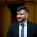 Денис Улютін