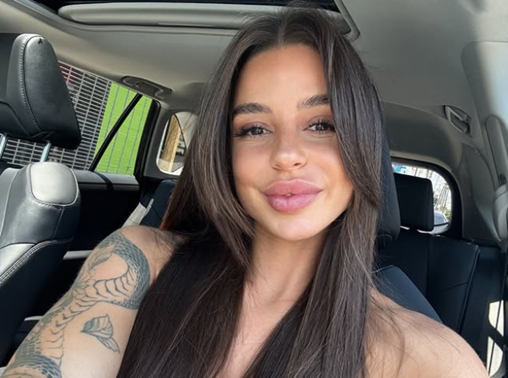 Sonya Jess (Софія Проць) — українська креаторка на OnlyFans, яка створила унікальну digital-систему та побудувала міжнародний бізнес у США, обійшовши правові ризики.