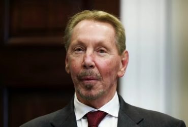 Ларрі Еллісон, співзасновник Oracle, став найбагатшою людиною світу, обійшовши Ілона Маска після стрибка акцій і нових хмарних контрактів компанії.