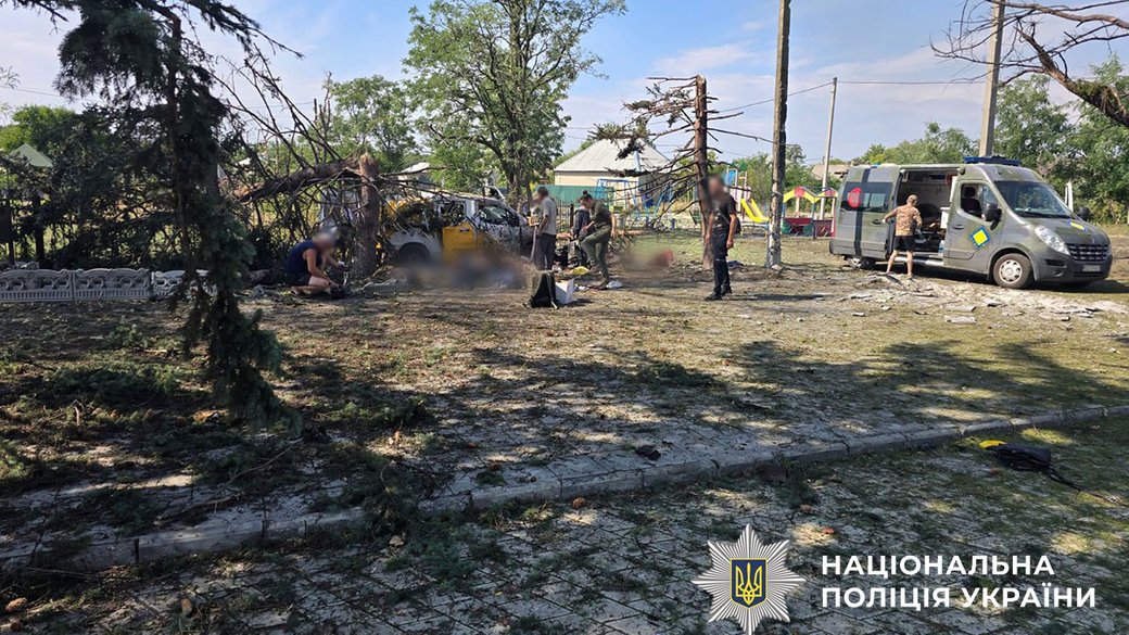 У Яровій на Донеччині кількість загиблих після російського удару зросла до 23. Ще 18 поранені, більшість жертв — пенсіонери, повідомила влада.