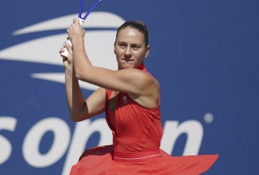 Марта Костюк стала першою українкою, яка вийшла до 1/8 фіналу US Open одночасно в одиночному та парному розрядах, встановивши національний рекорд.