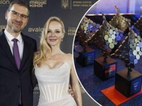 У Києві відбулася IX Національна кінопремія «Золота дзиґа»: названо 21 лауреата, спеціальні відзнаки вручали Мінкульт і Держкіно.