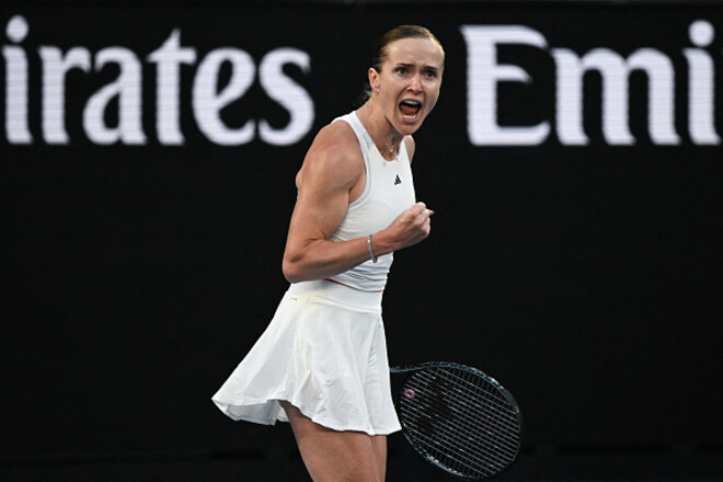 Світоліна впевнено пройшла Шнайдер і вийшла до 1/8 фіналу Australian Open 2026 Еліна Світоліна у двох сетах перемогла Діану Шнайдер у третьому раунді Australian Open 2026 та вийшла до 1/8 фіналу турніру.