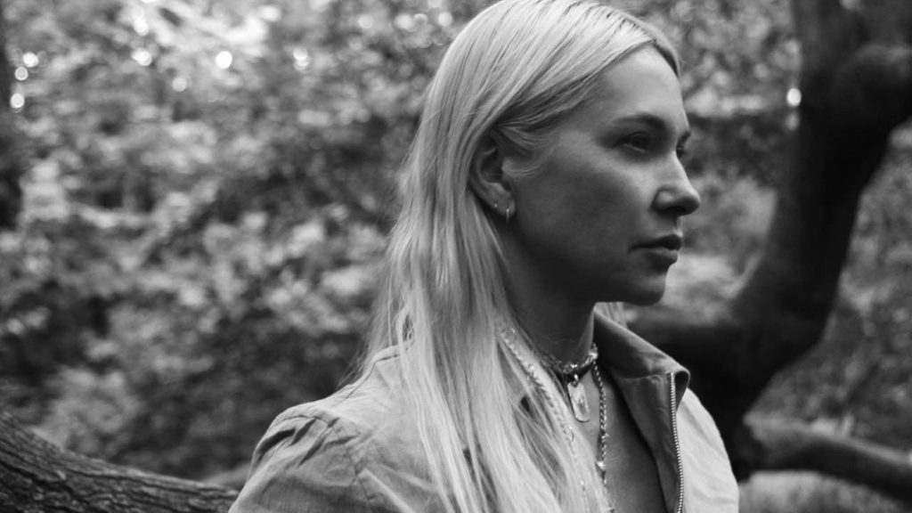 Художниця Зінаїда Кубар подала заяви до поліції щодо ймовірних злочинів ексчоловіка Сергія Льовочкіна, заявивши про тиск і насильство