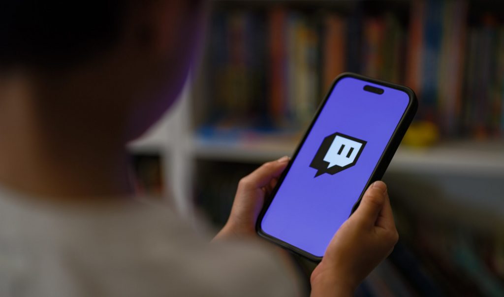 Twitch запровадив гнучку систему блокувань: окремі санкції для стриму й чату та видалення більшості порушень із запису через 90 днів
