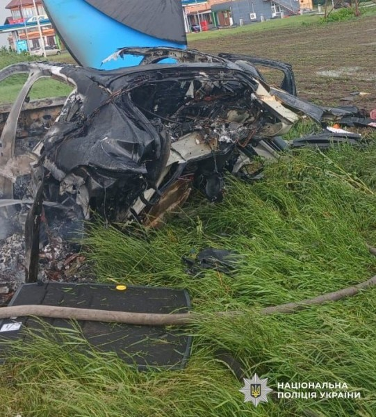 Смертельна ДТП на Кіровоградщині: у палаючому Porsche загинула блогерка Vikunciy