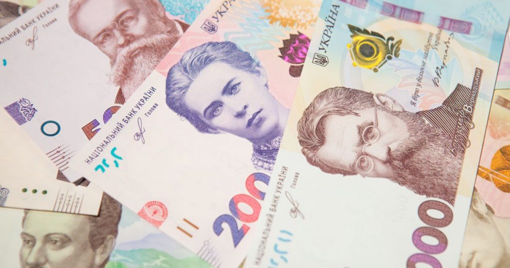 Пенсії з 1 серпня 2026 року: як отримати разову виплату до Дня Незалежності Пенсіонерам та окремим категоріям українців у серпні виплатять разову допомогу до Дня Незалежності. Хто отримає кошти автоматично та коли потрібна заява.